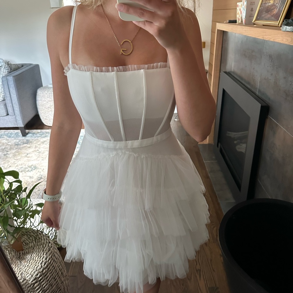 Betsy & Adam White Tulle Dress